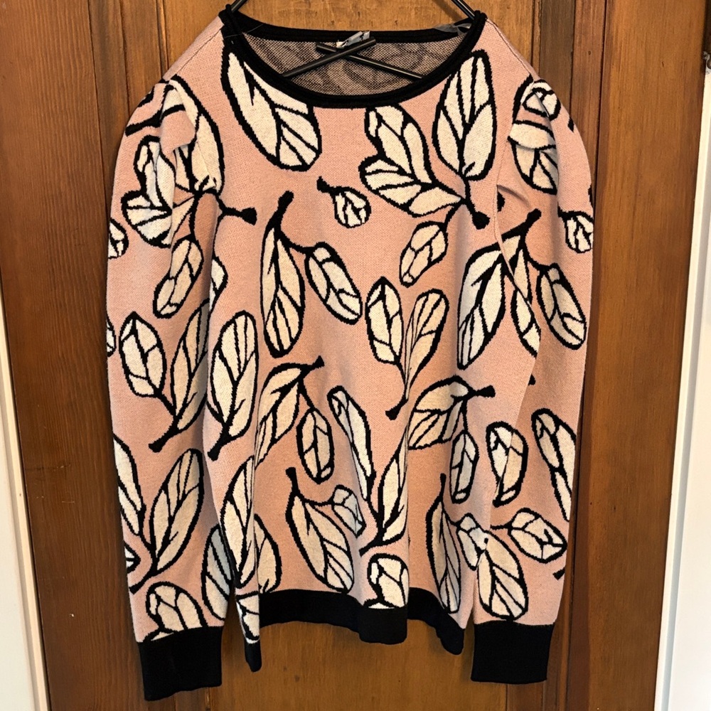 Anne Klein Pink Leaf Pattern Sweater